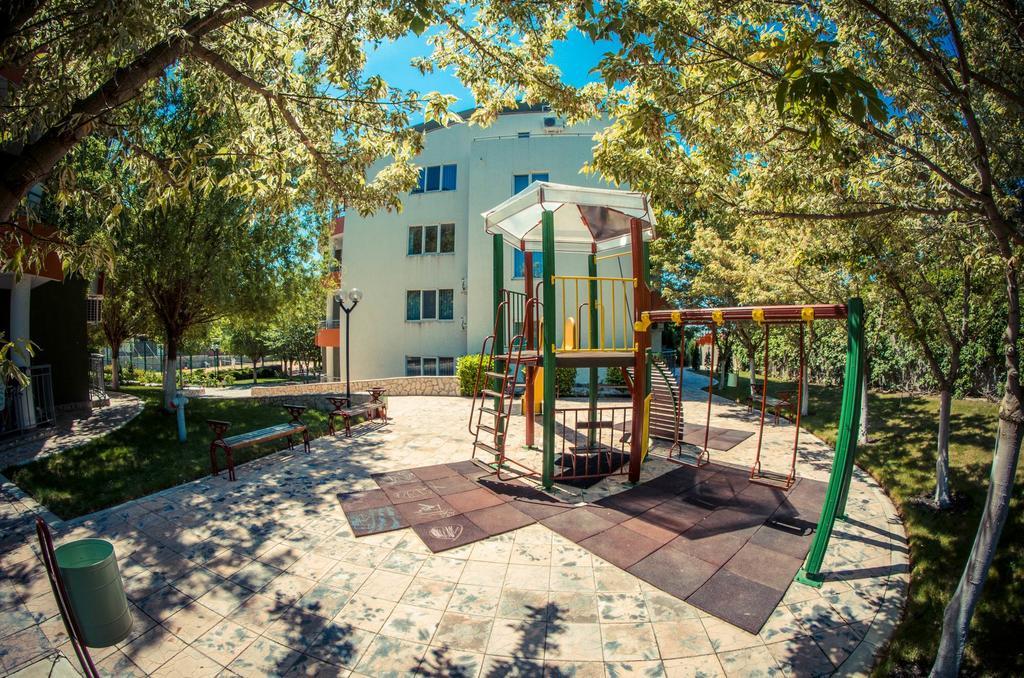 Gt Green Fort Beach Apartments Słoneczny Brzeg Zewnętrze zdjęcie