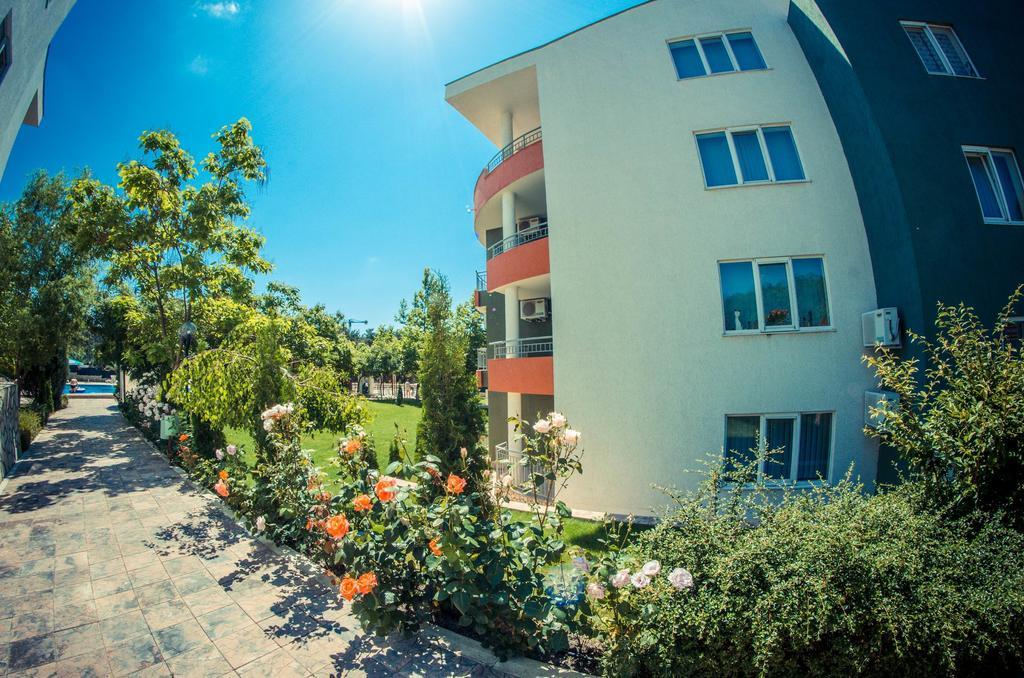 Gt Green Fort Beach Apartments Słoneczny Brzeg Zewnętrze zdjęcie