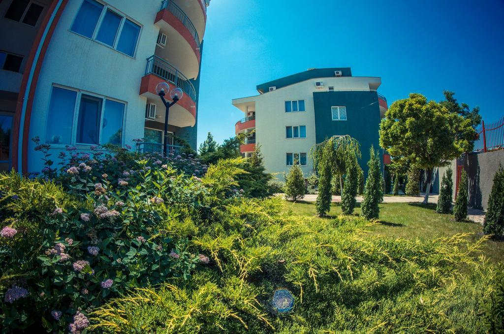 Gt Green Fort Beach Apartments Słoneczny Brzeg Zewnętrze zdjęcie