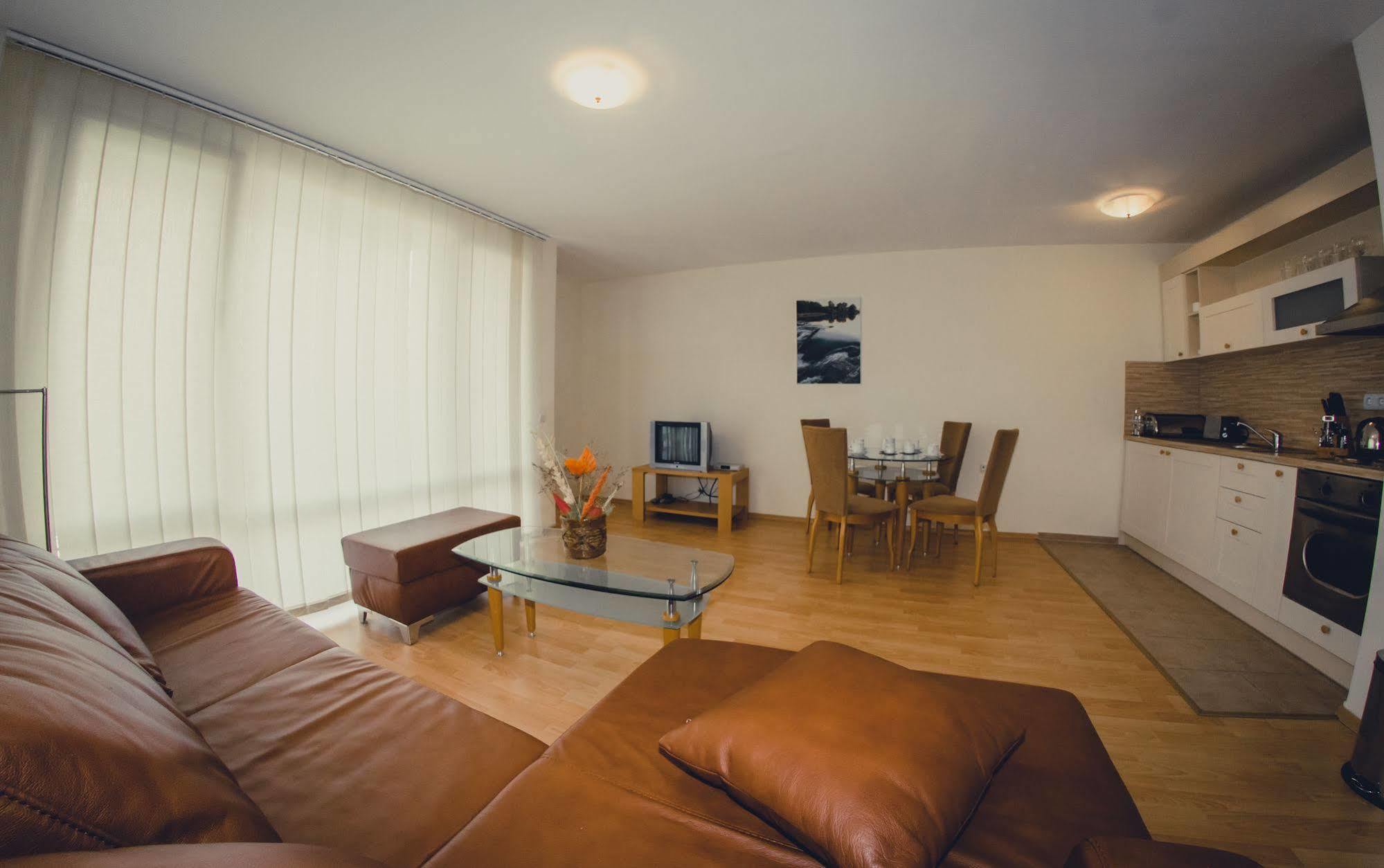 Gt Green Fort Beach Apartments Słoneczny Brzeg Zewnętrze zdjęcie