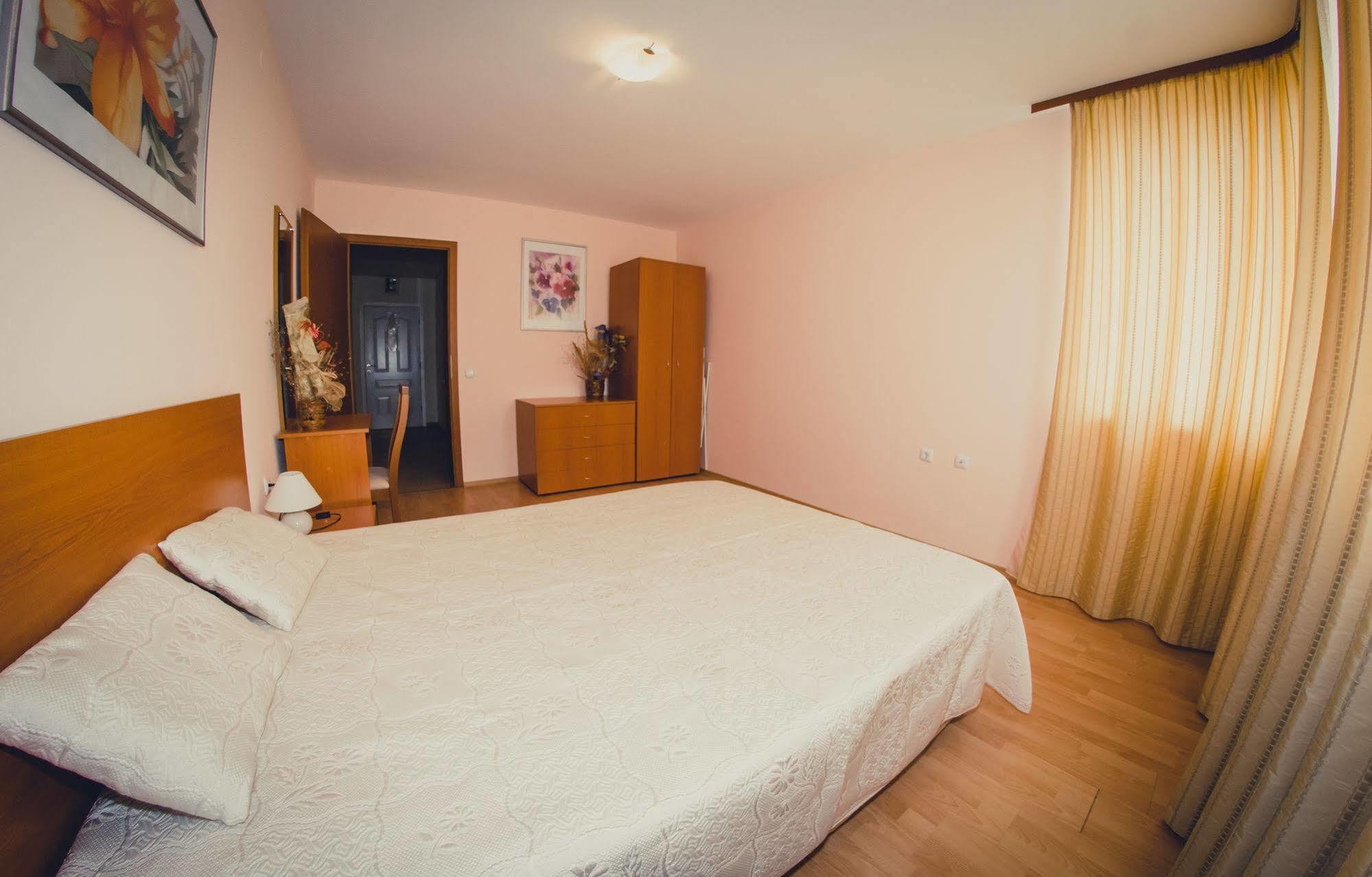 Gt Green Fort Beach Apartments Słoneczny Brzeg Zewnętrze zdjęcie