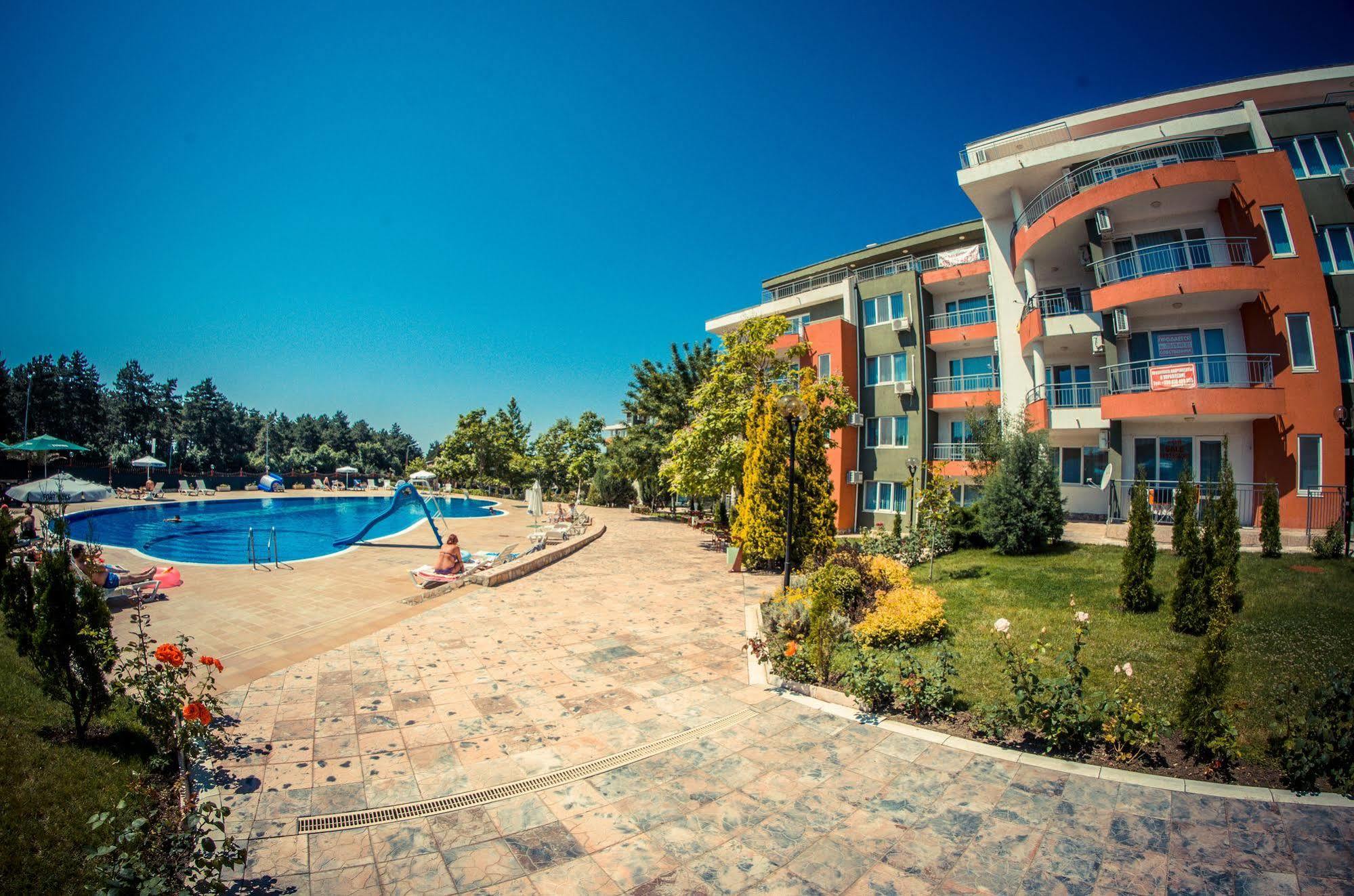 Gt Green Fort Beach Apartments Słoneczny Brzeg Zewnętrze zdjęcie