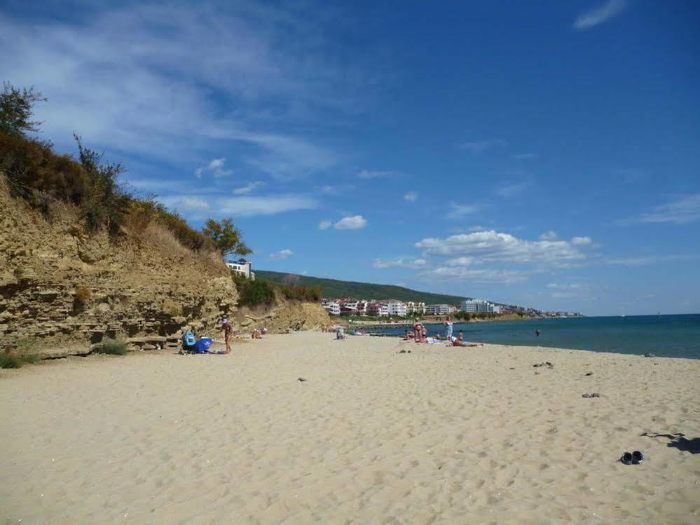 Gt Green Fort Beach Apartments Słoneczny Brzeg Zewnętrze zdjęcie